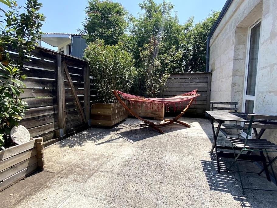Charme Et Calme Au Coeur De Bordeaux Bordéus Exterior foto
